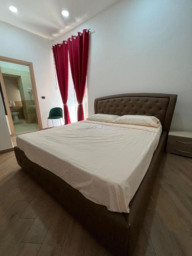 In Piazzetta Bed & Breakfast Naples Luaran gambar