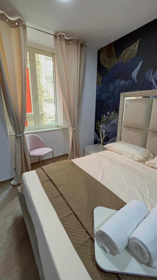 In Piazzetta Bed & Breakfast Naples Luaran gambar