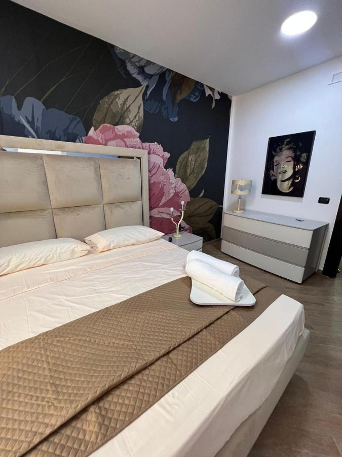 In Piazzetta Bed & Breakfast Naples Luaran gambar